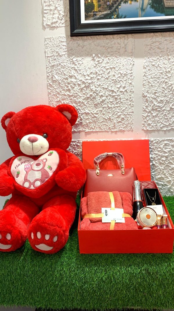 Gift Package for HER 008