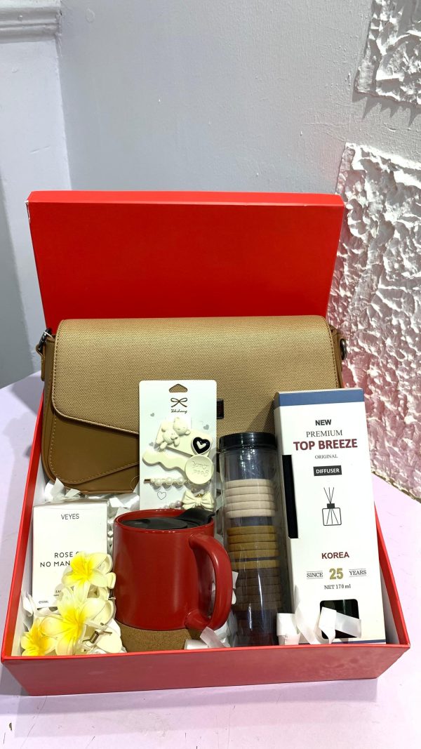 Gift Package for HER 014