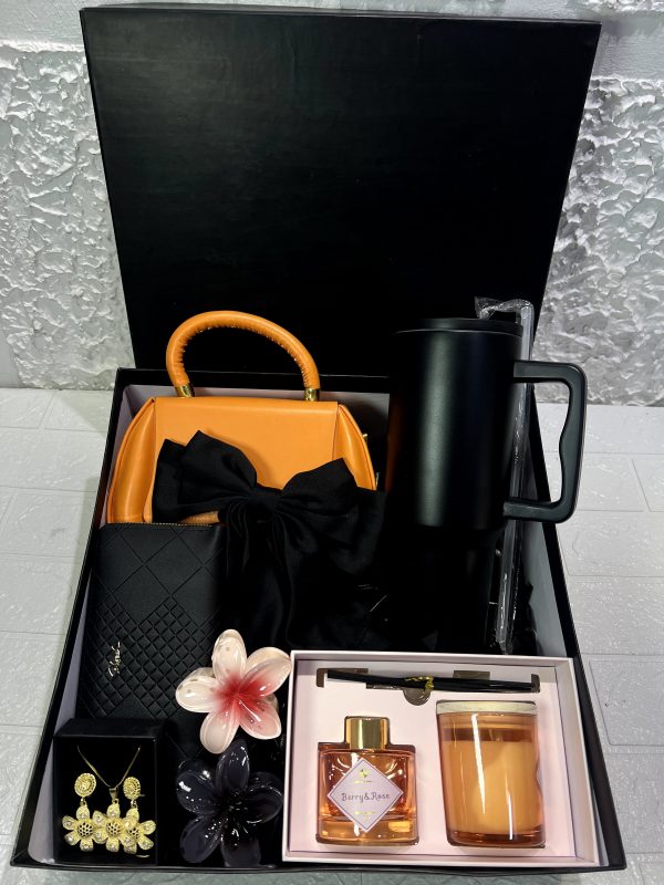 Gift Package for HER 013