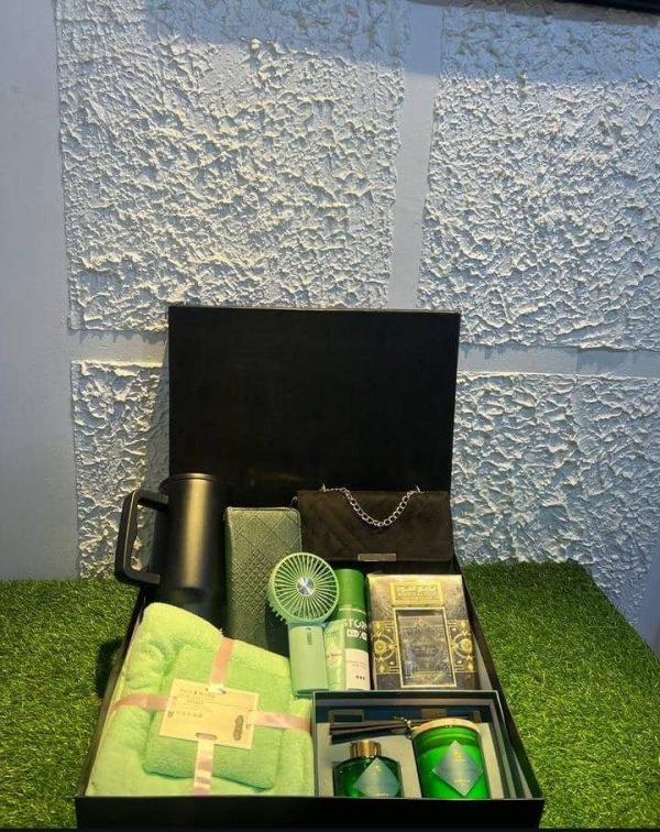 Gift Package for HER 011