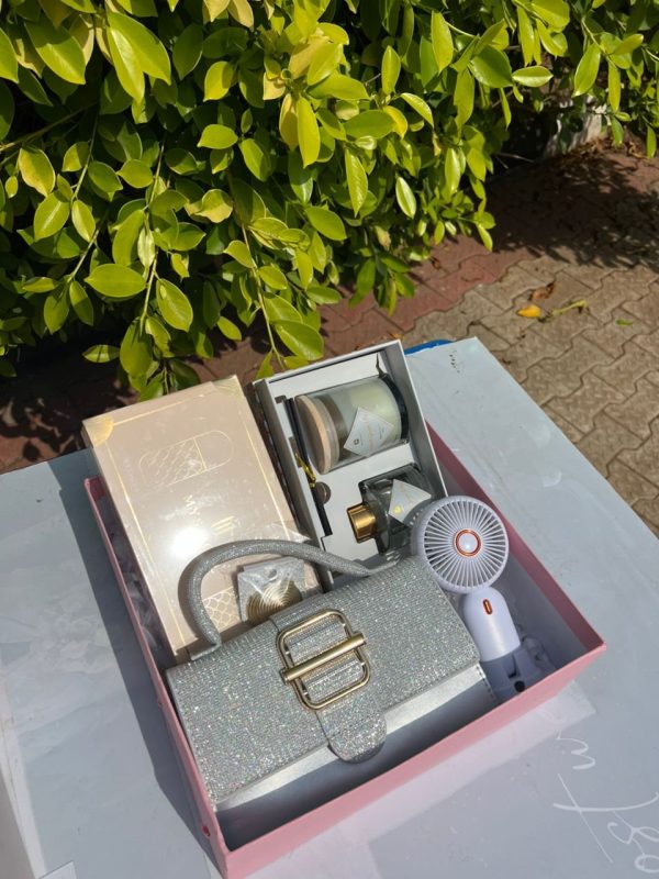 Gift Package for HER 023